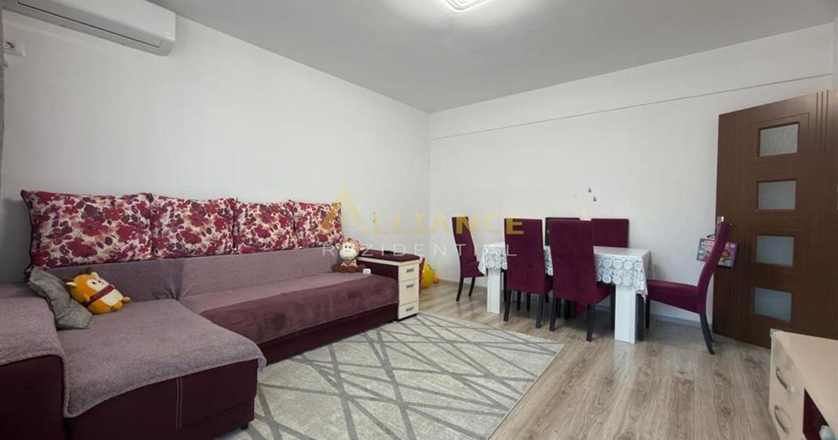 Apartament decomandat cu 2 camere în zona Metalurgiei, Sector 4