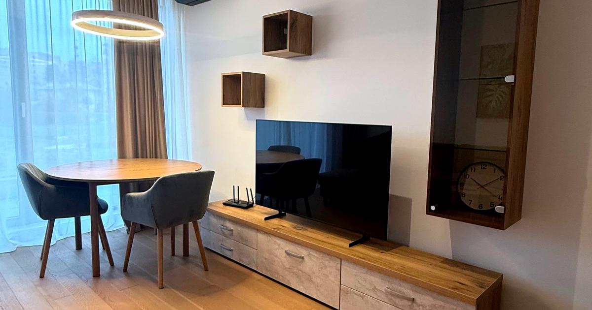 Apartament semidecomandat cu 2 camere în zona Timpuri Noi, Sector 4