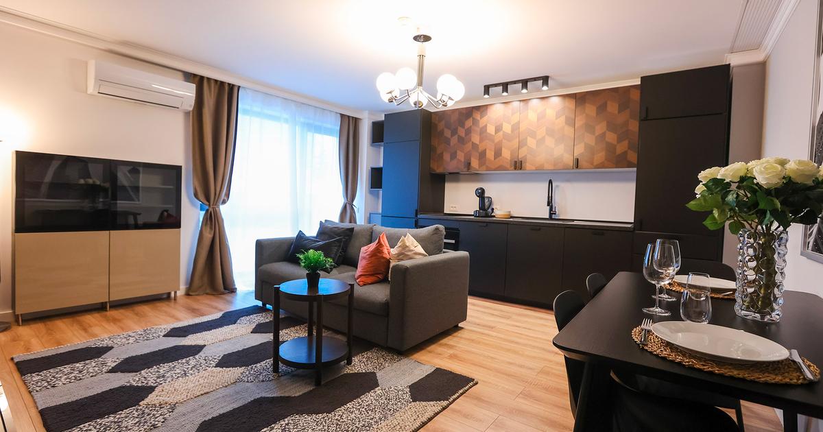 Apartament decomandat cu 2 camere în zona 13 Septembrie, Sector 5