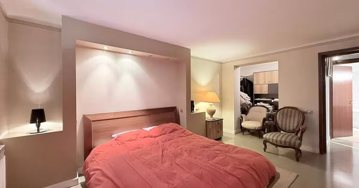 Apartament decomandat cu 6 camere în zona Cotroceni, Sector 5