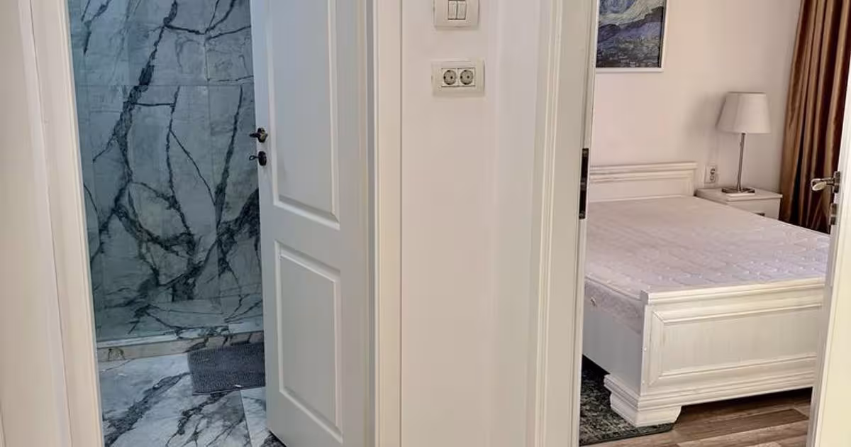 Apartament semidecomandat cu 2 camere în zona Drumul Sării, Sector 6