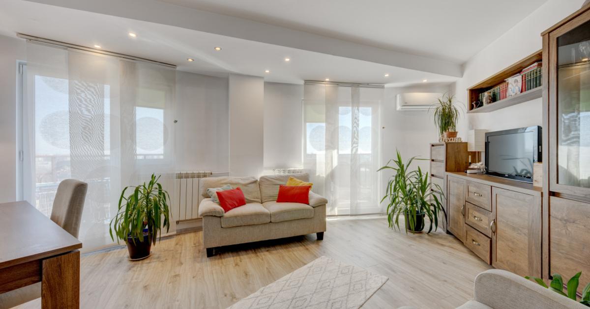 Apartament decomandat cu 3 camere în zona Drumul Taberei, Sector 6