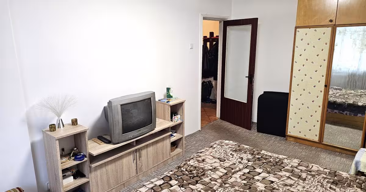Apartament cu 3 camere în zona Lujerului, Sector 6