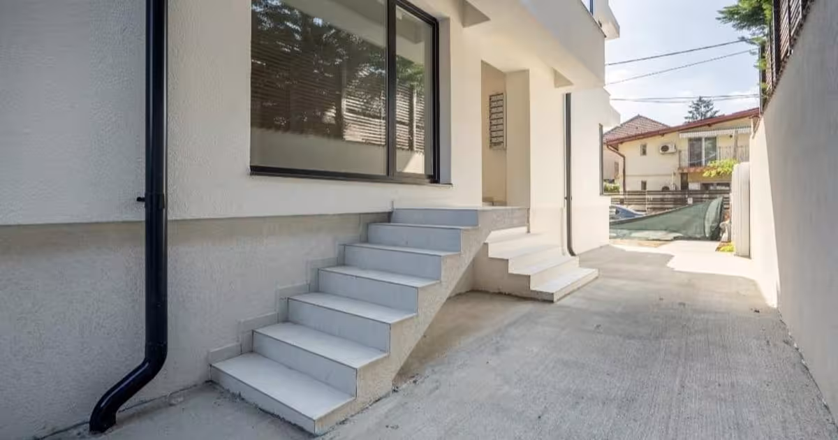 Apartament decomandat cu 2 camere în zona Timișoara, Sector 6