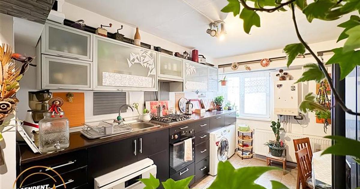 Apartament semidecomandat cu 3 camere în zona Lenin, Sfântu Gheorghe