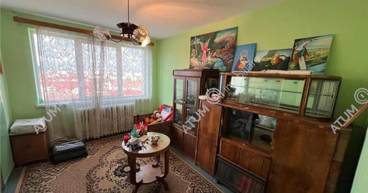 Apartament decomandat cu 3 camere în zona Aeroport, Sibiu