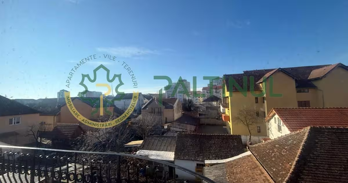 Apartament decomandat cu 4 camere în zona Central, Sibiu