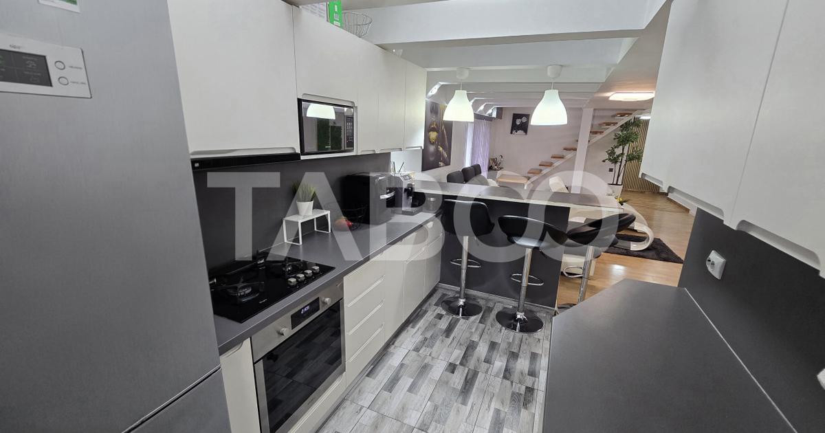 Apartament decomandat cu 4 camere în zona Mihai Viteazul, Sibiu