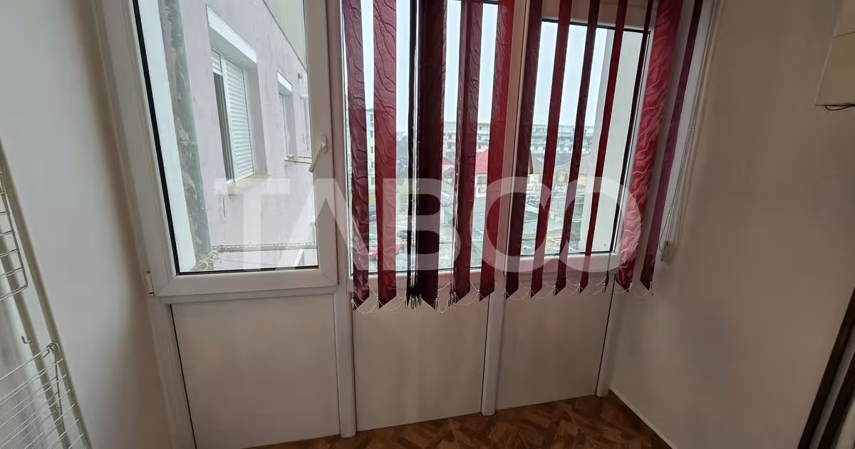 Apartament semidecomandat cu 3 camere în zona Țiglari, Sibiu