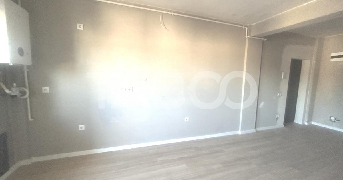 Apartament decomandat cu 4 camere în zona Turnișor, Sibiu