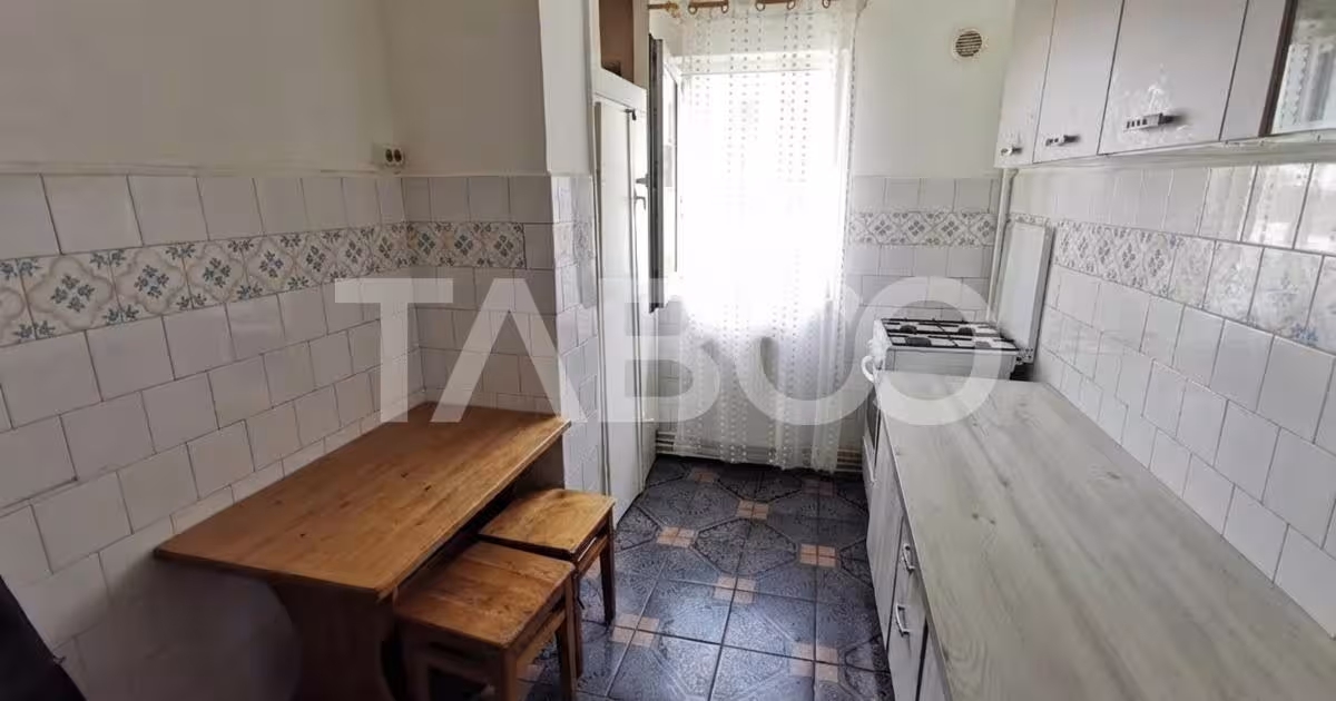Apartament decomandat cu 2 camere în zona Valea Aurie, Sibiu