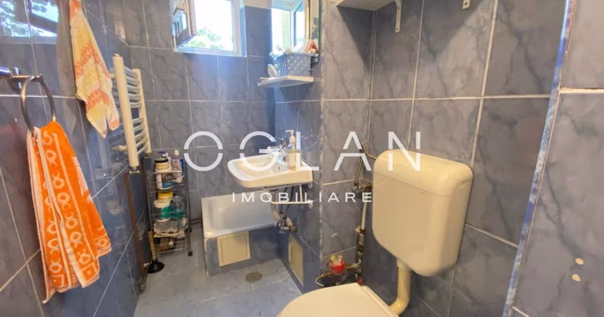 Apartament decomandat cu 3 camere în zona Vasile Aaron, Sibiu