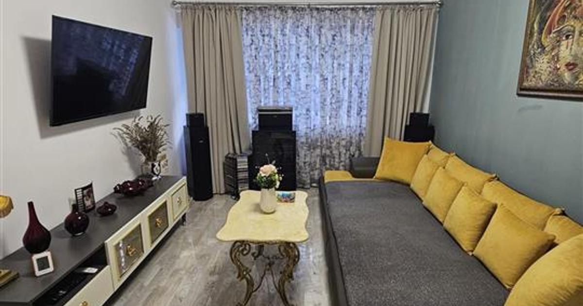 Apartament decomandat cu 3 camere în zona Central, Slănic-Moldova