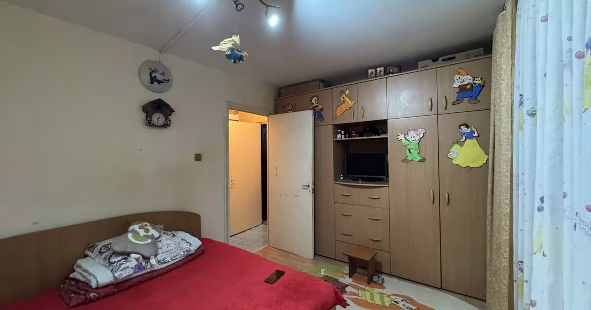 Apartament semidecomandat cu 2 camere Slatina