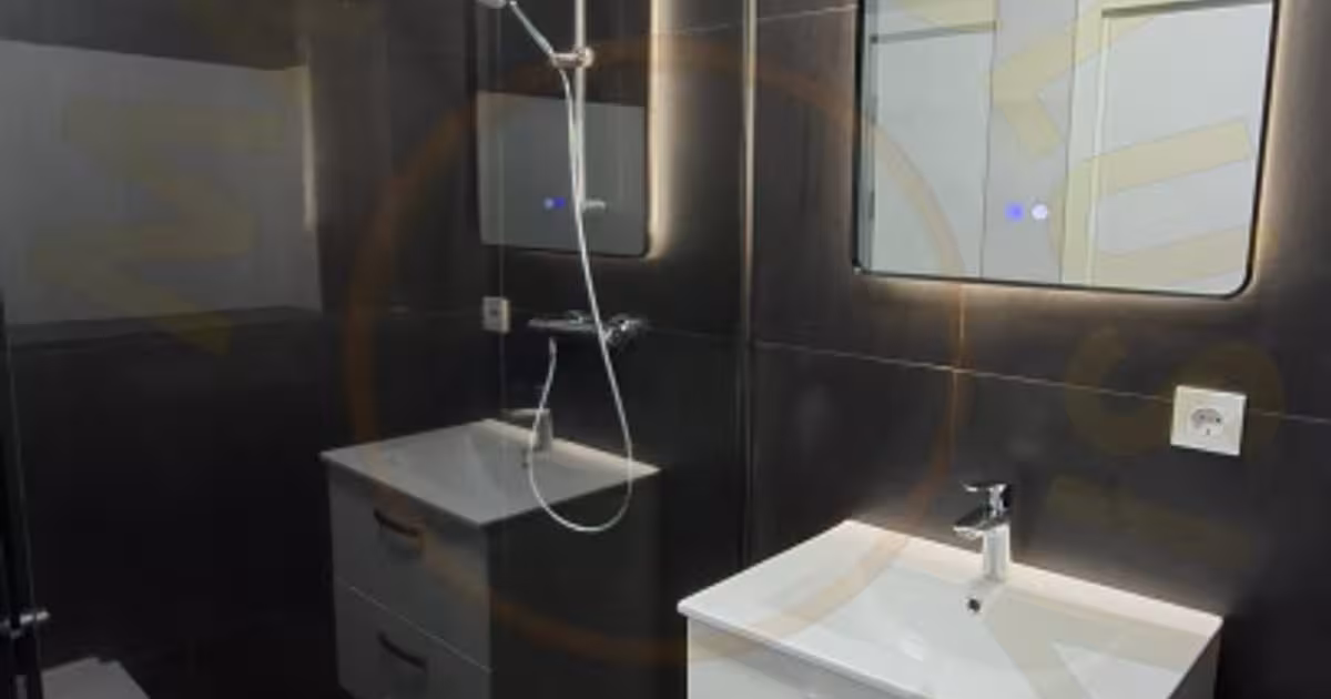 Apartament decomandat cu 3 camere în Ștefănești