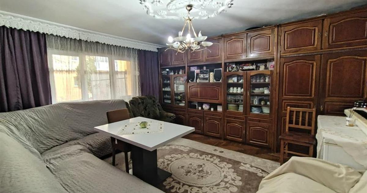 Apartament decomandat cu 3 camere în zona Burdujeni, Suceava