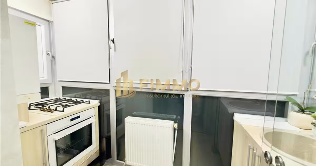 Apartament semidecomandat cu 5 camere în zona George Enescu, Suceava