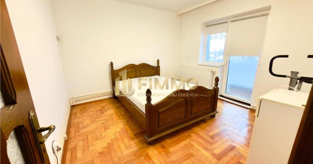 Apartament decomandat cu 3 camere în zona Obcini, Suceava