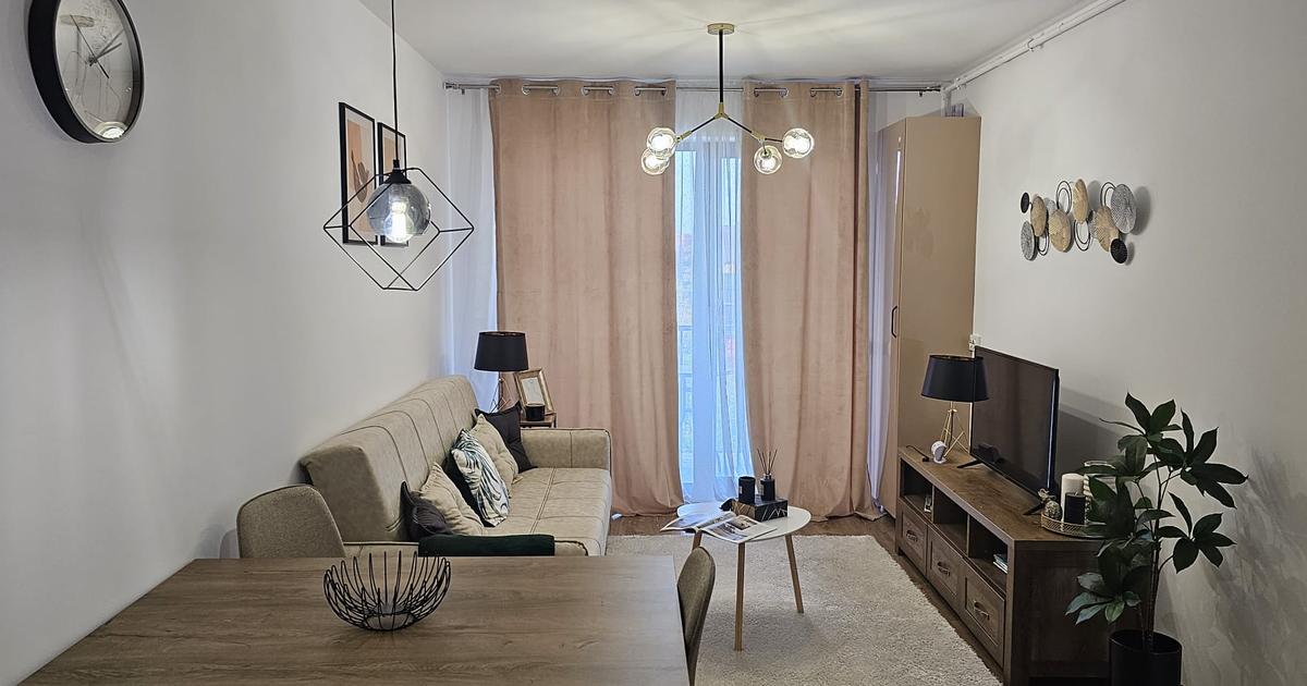 Apartament decomandat cu 2 camere în zona Central, Târgoviște