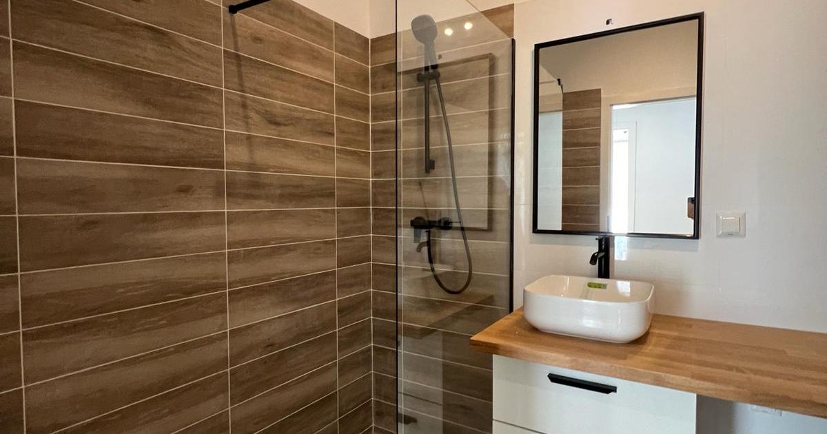 Apartament decomandat cu 2 camere în zona Central, Târgoviște