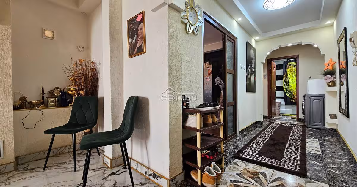 Apartament decomandat cu 3 camere în zona Micro 11, Târgoviște