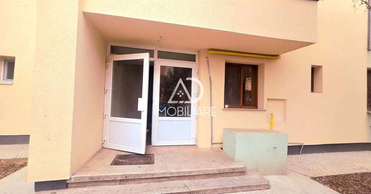 Apartament decomandat cu 3 camere în zona Central, Târgu Jiu