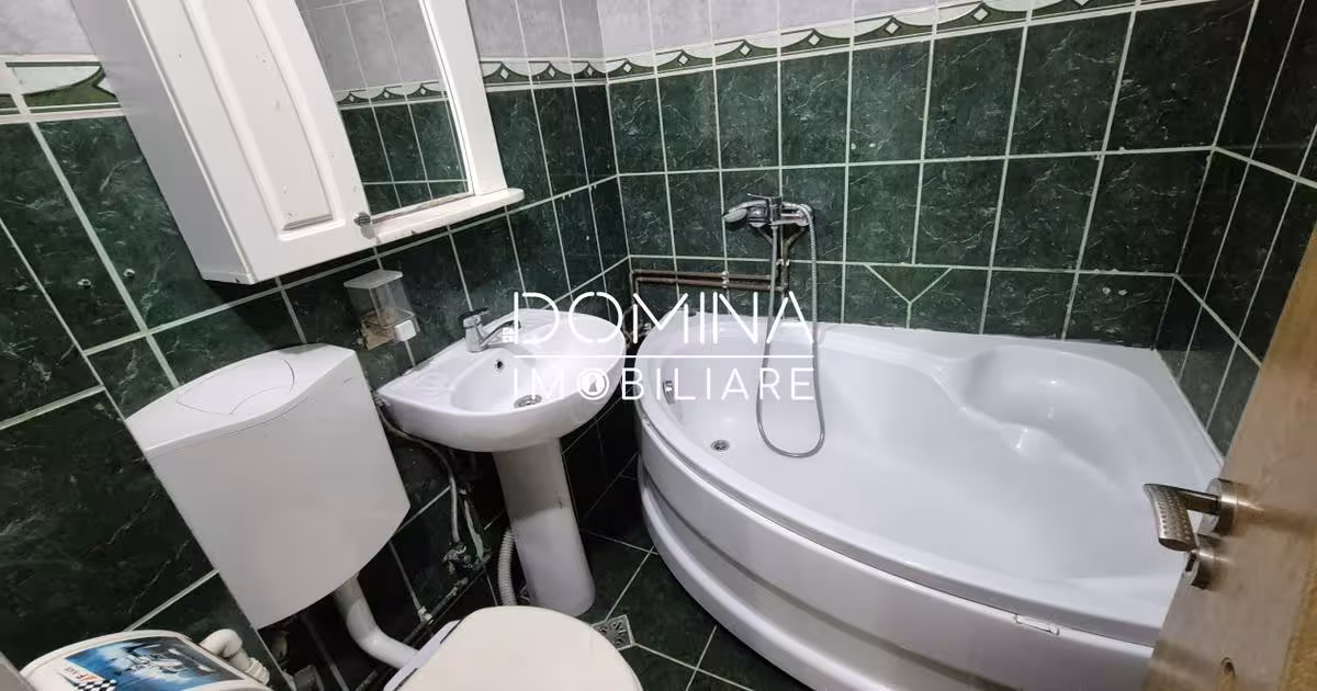 Apartament decomandat cu 4 camere în zona Debarcader, Târgu Jiu