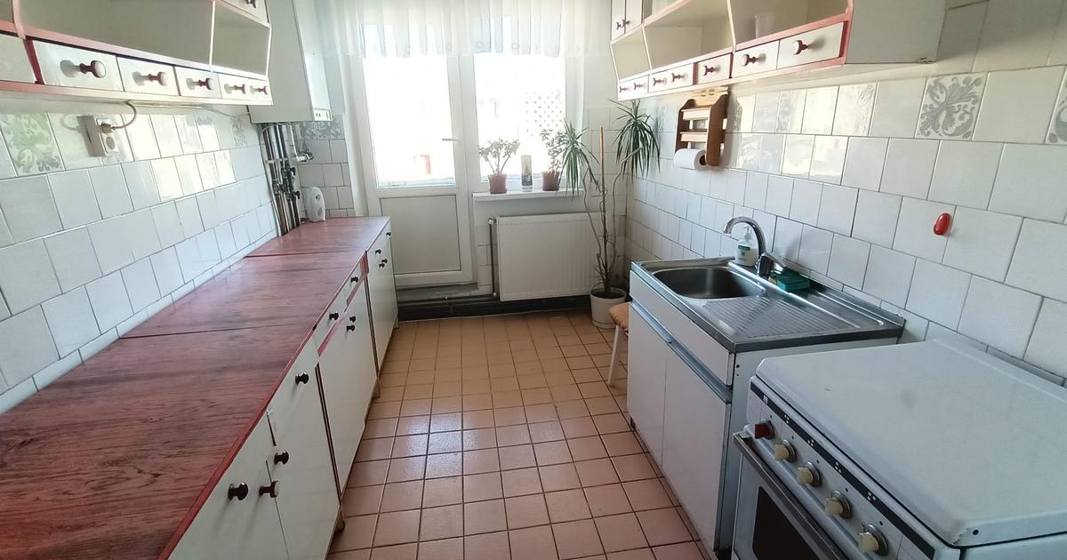 Apartament decomandat cu 4 camere în zona 1848, Târgu Mureș