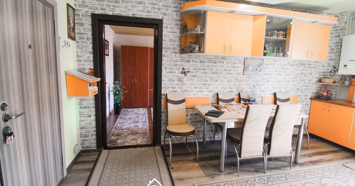 Apartament semidecomandat cu 2 camere în zona Tudor, Târgu Mureș