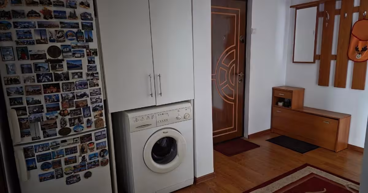 Apartament decomandat cu 3 camere în zona Central, Târgu Ocna