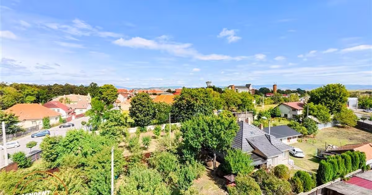 Apartament decomandat cu 3 camere în zona Central, Târgu Secuiesc