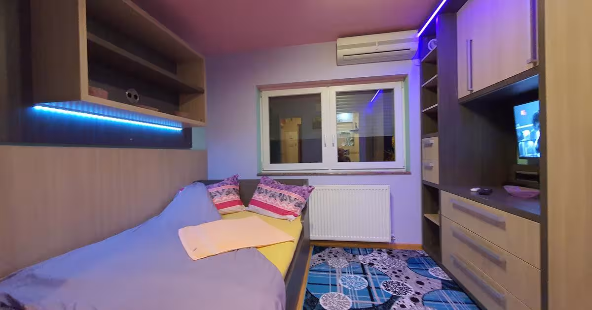 Apartament semidecomandat cu 3 camere în zona Complex Studențesc, Timișoara