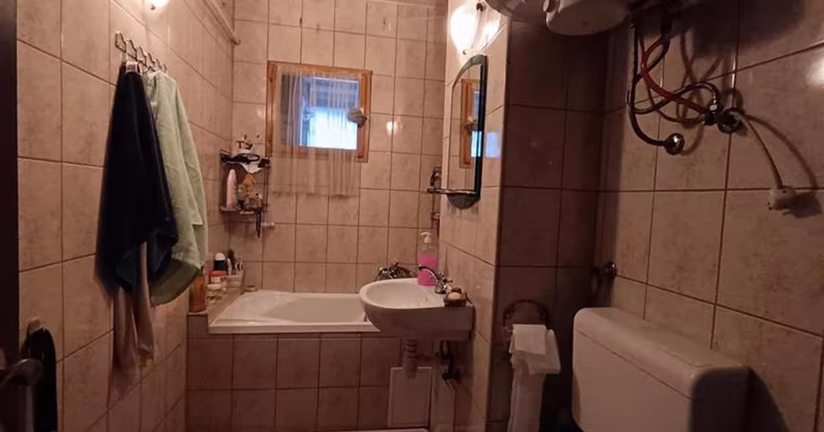 Apartament decomandat cu 2 camere în zona Central, Toplița