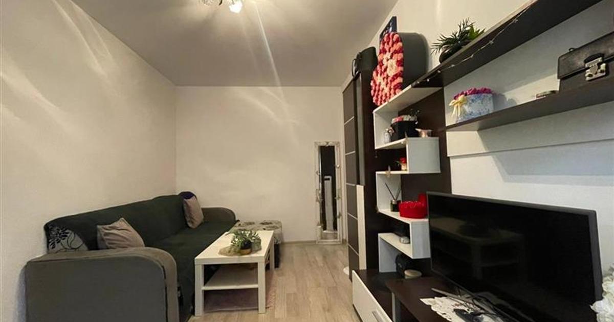 Apartament semidecomandat cu 2 camere în zona 23 August, Tulcea