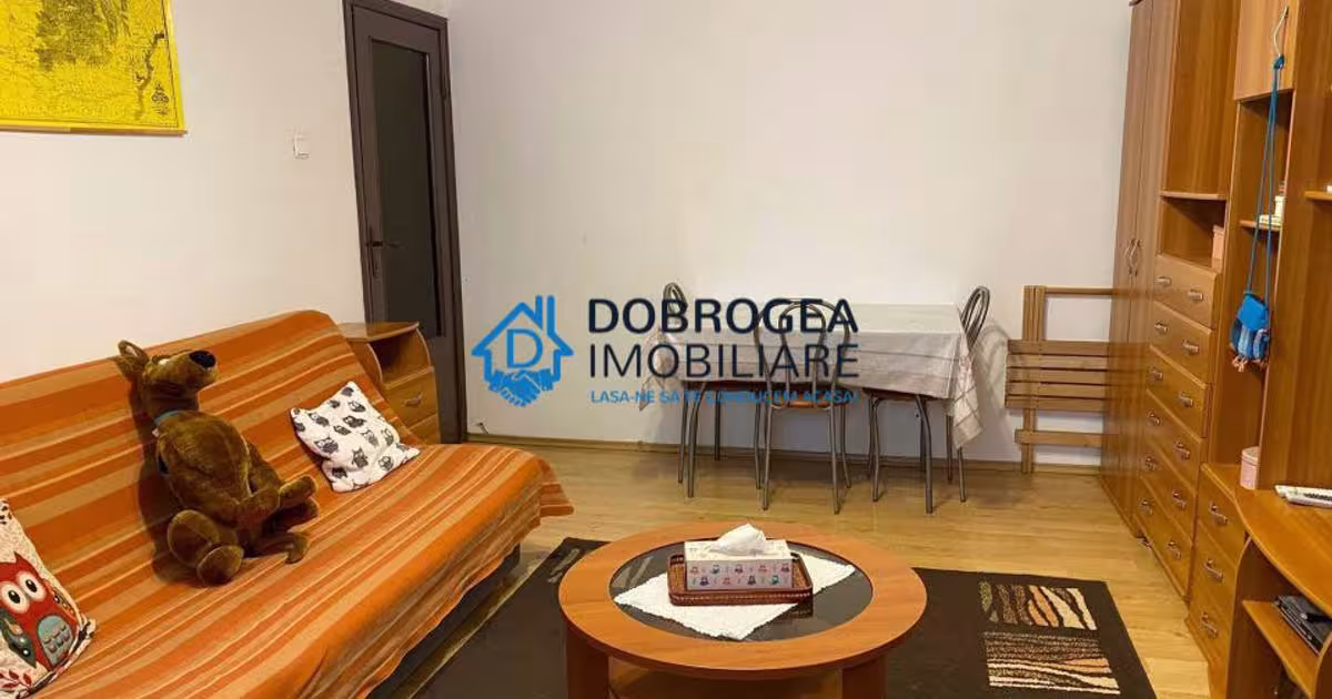 Apartament semidecomandat cu 3 camere în zona C5, Tulcea