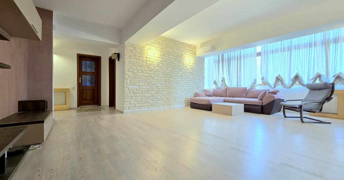 Apartament cu 3 camere în zona Ultracentral, Ultracentral