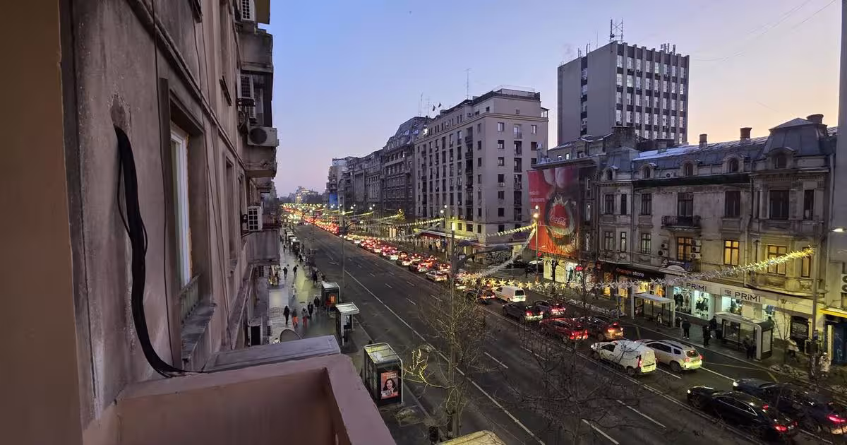 Apartament semidecomandat cu 3 camere în zona Romană, Ultracentral