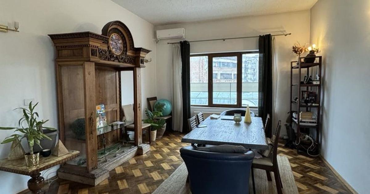 Apartament semidecomandat cu 4 camere în zona Universitate, Ultracentral