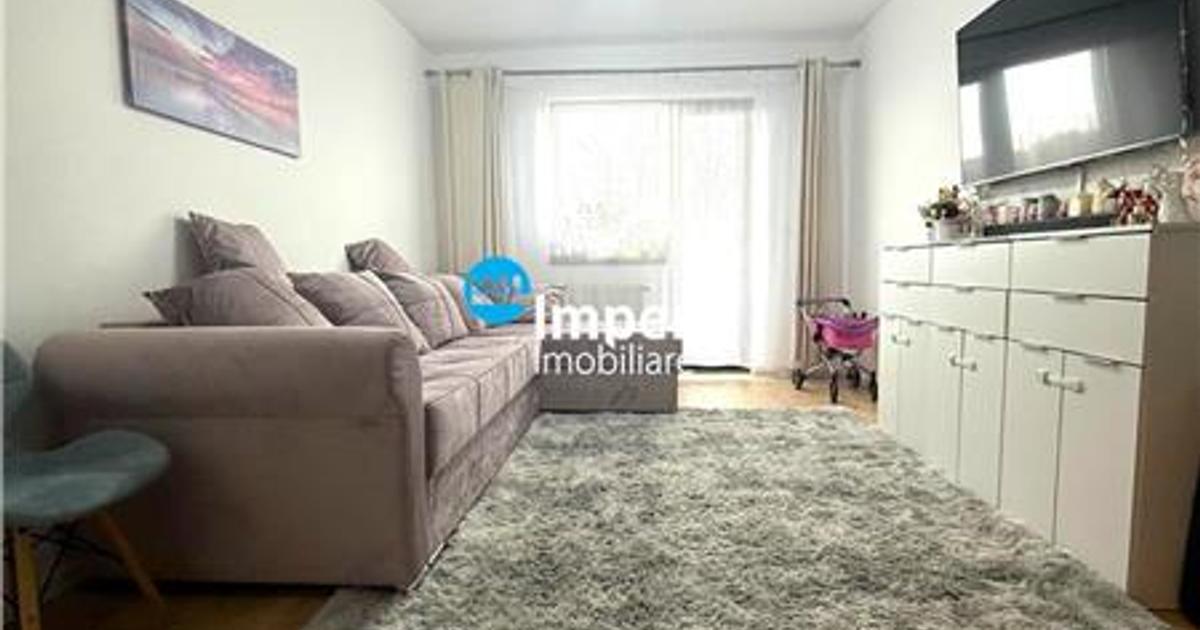 Apartament decomandat cu 2 camere în Valea Adâncă