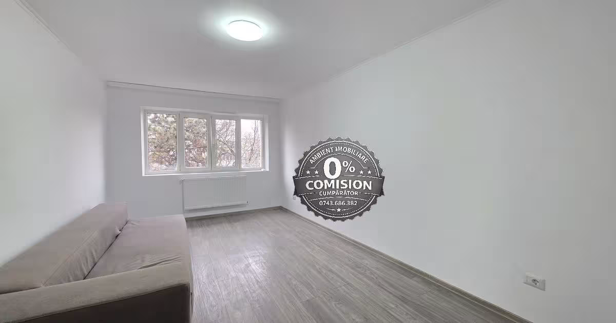 Apartament decomandat cu 3 camere în zona Central, Vaslui