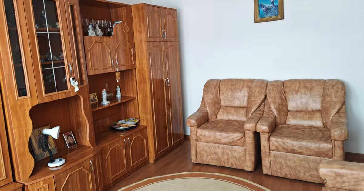 Apartament decomandat cu 4 camere în zona Gară, Vaslui