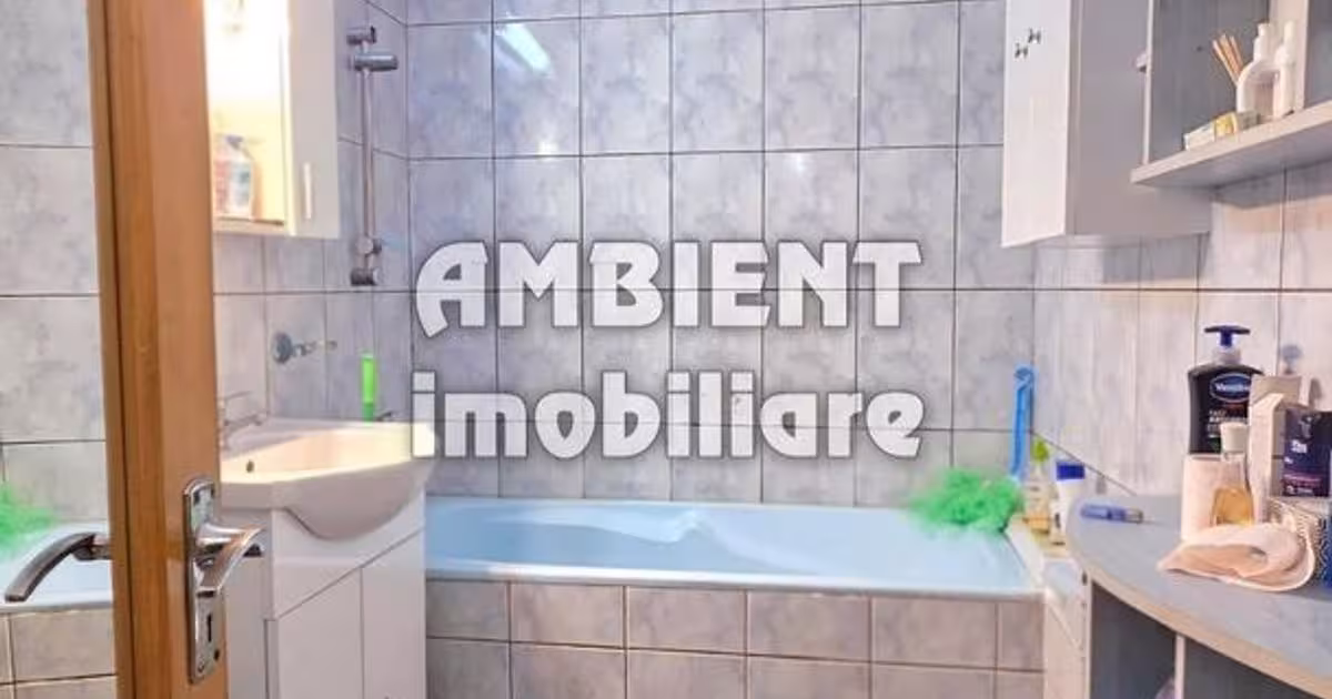 Apartament decomandat cu 2 camere în zona Traian, Vaslui