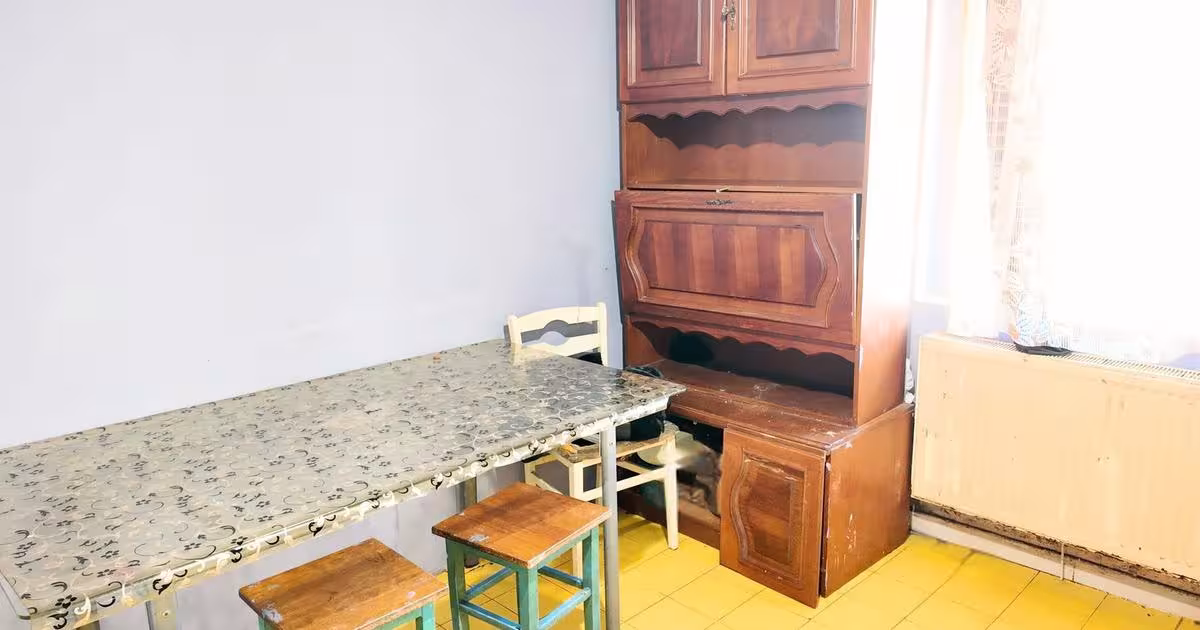 Apartament decomandat cu 4 camere în Vladimirescu