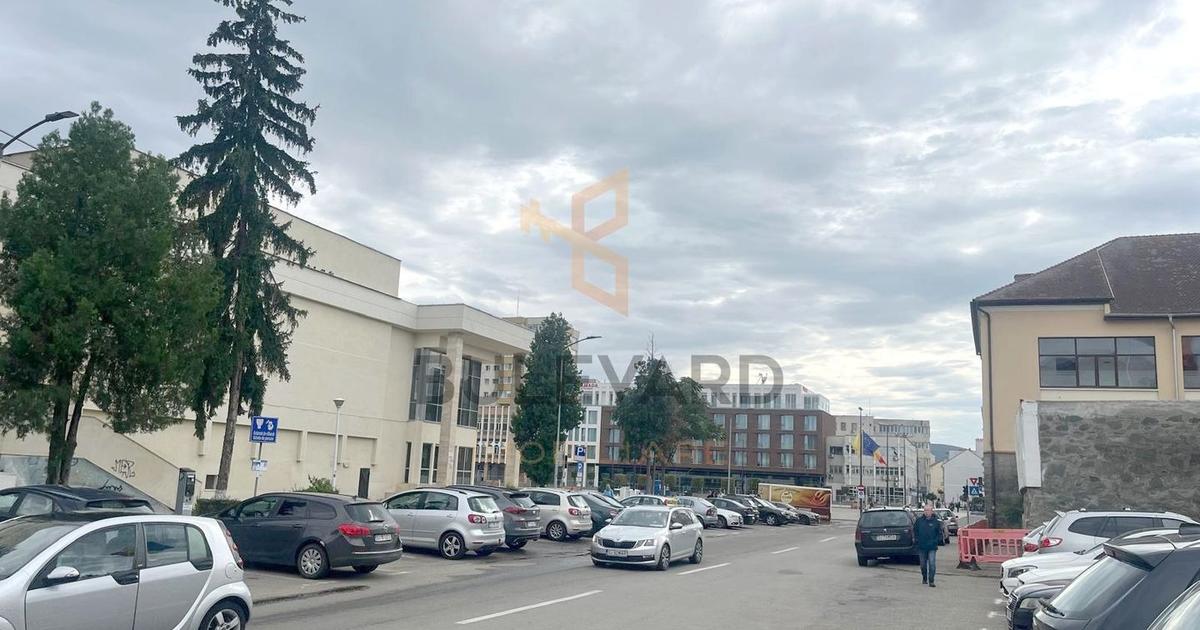 Apartament decomandat cu 3 camere în zona Central, Zalău