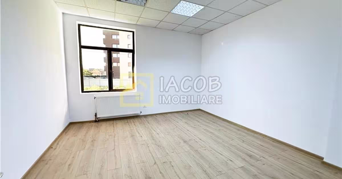 Birou 40 mp în zona Nord, Bacău