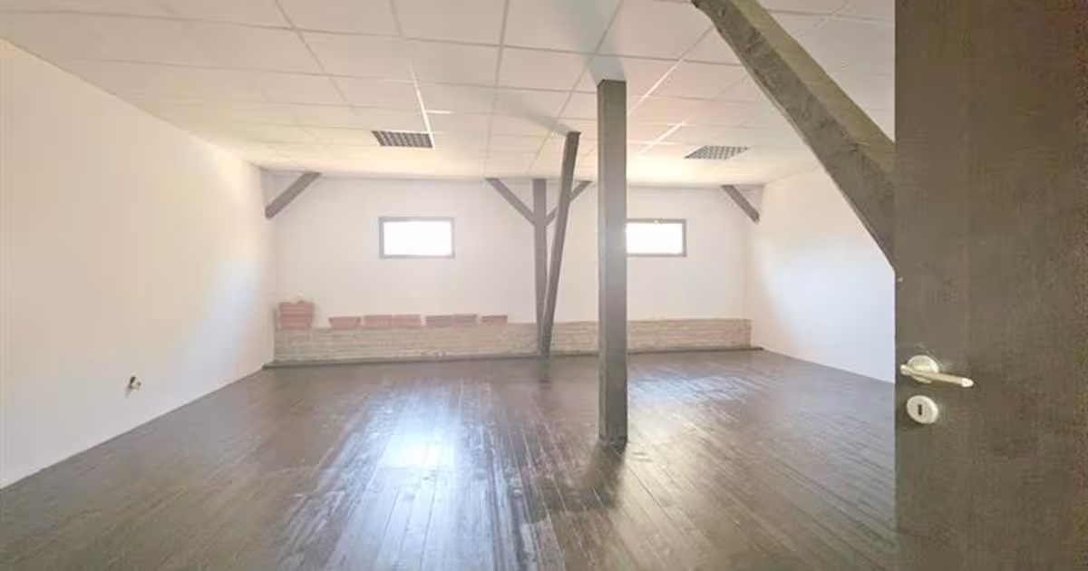 Birou 45 mp în zona Nord, Bacău