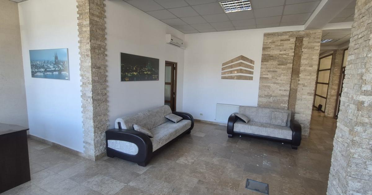 Birou 180 mp în zona Central, Bistrița