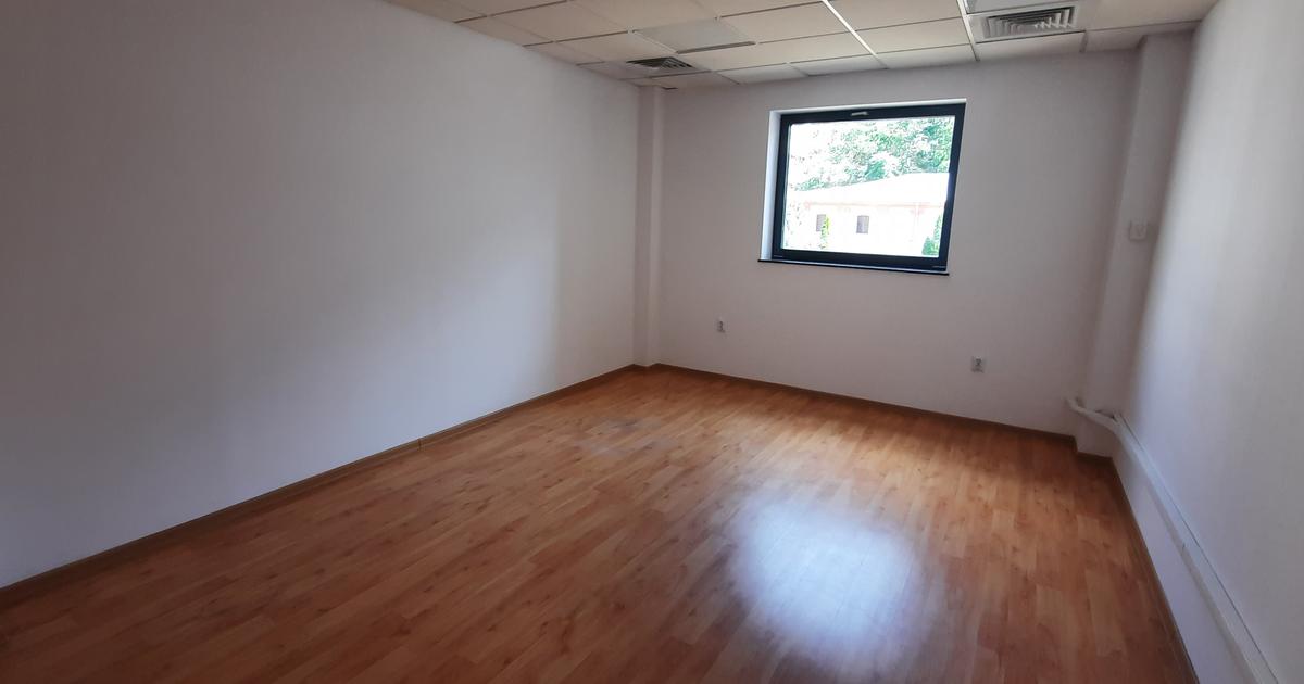 Birou 12 mp în zona Central, Botoșani preț 600 RON / lună