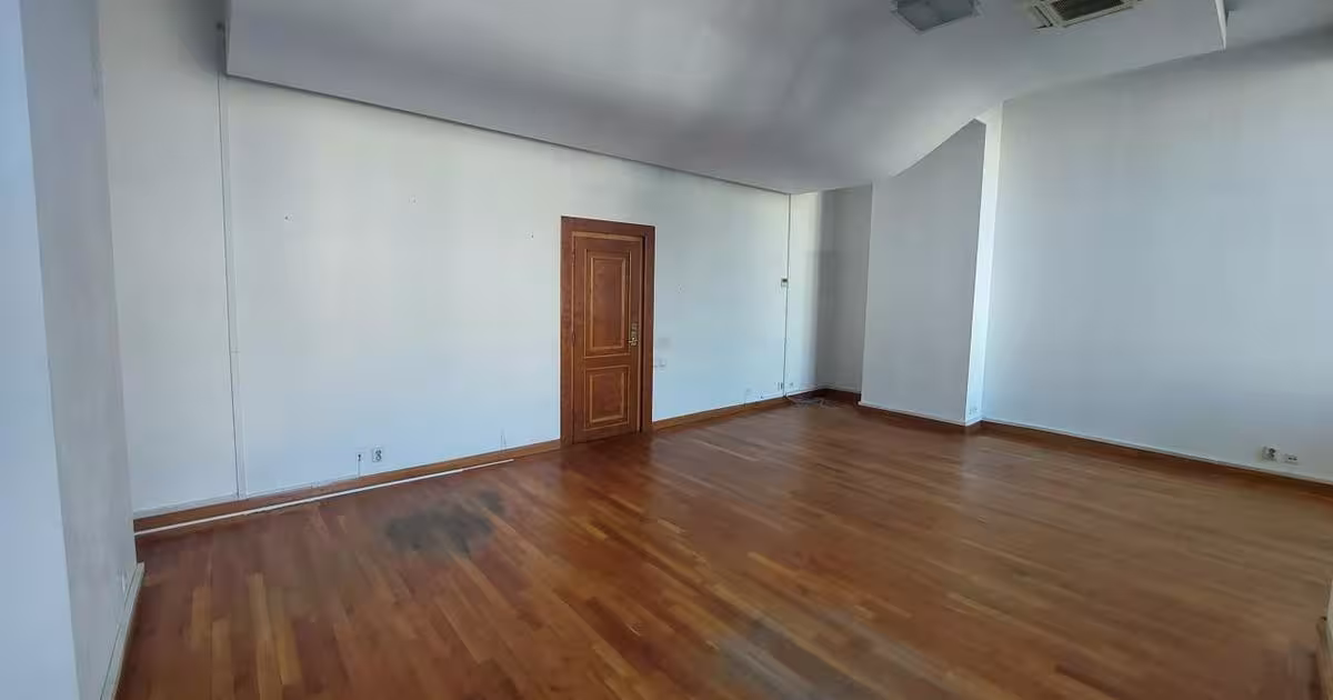 Birou 60 mp în zona Ultracentral, Brașov