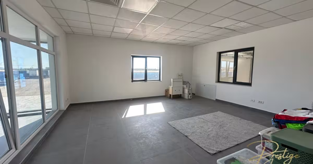 Birou 175.39 mp în zona Exterior Sud, Oradea